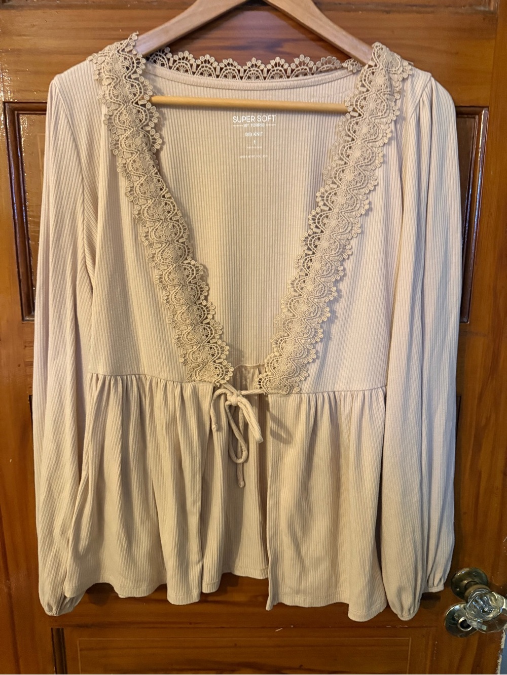Torrid Beige Lace-Trim Ribbed Cardigan  *Size 14/16*
